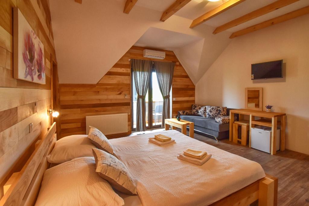 Villa Stone