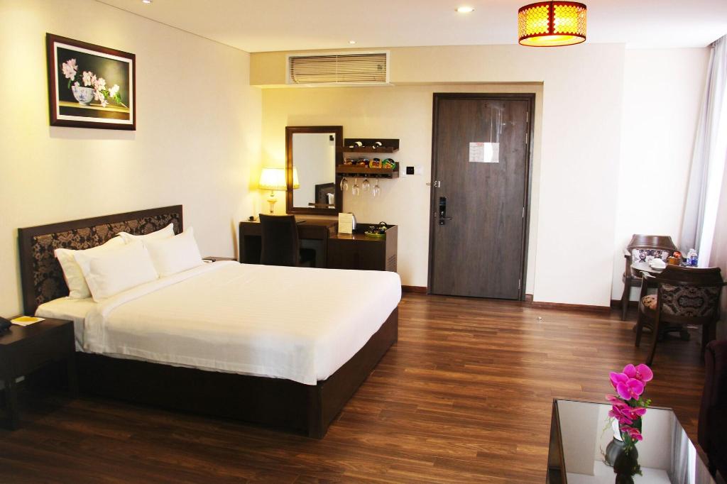 Danaciti Hotel