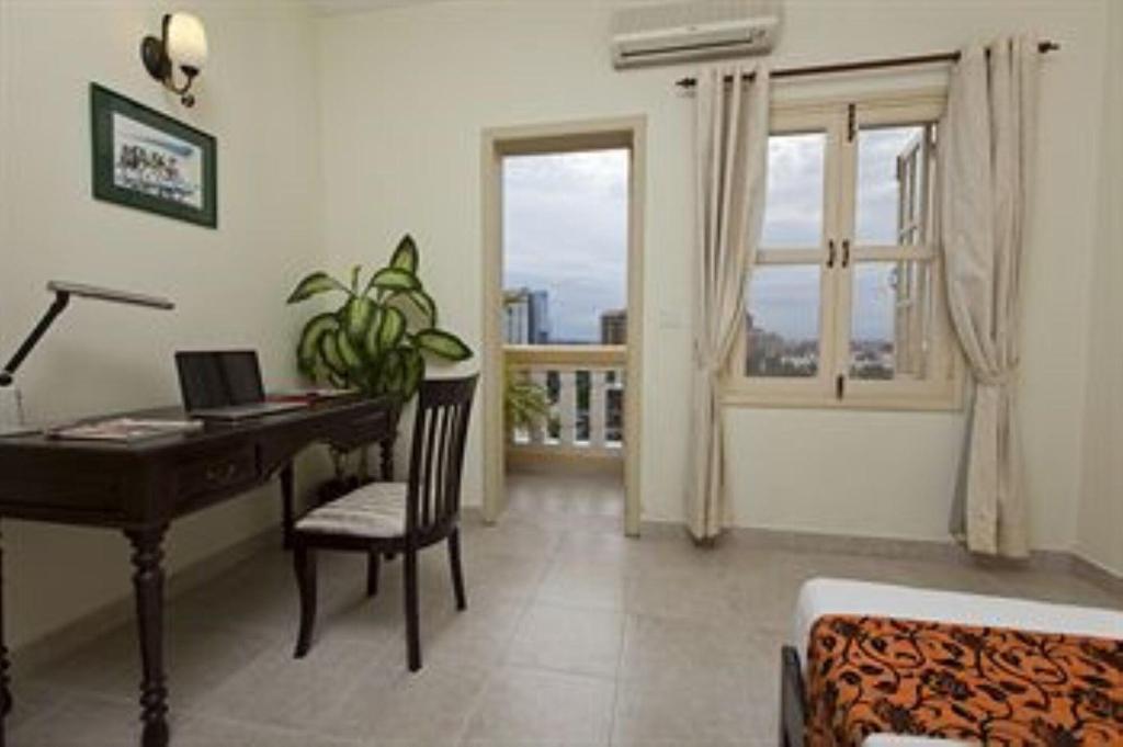 Grand Residence