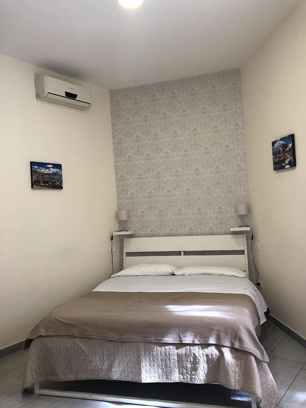 B&B 248