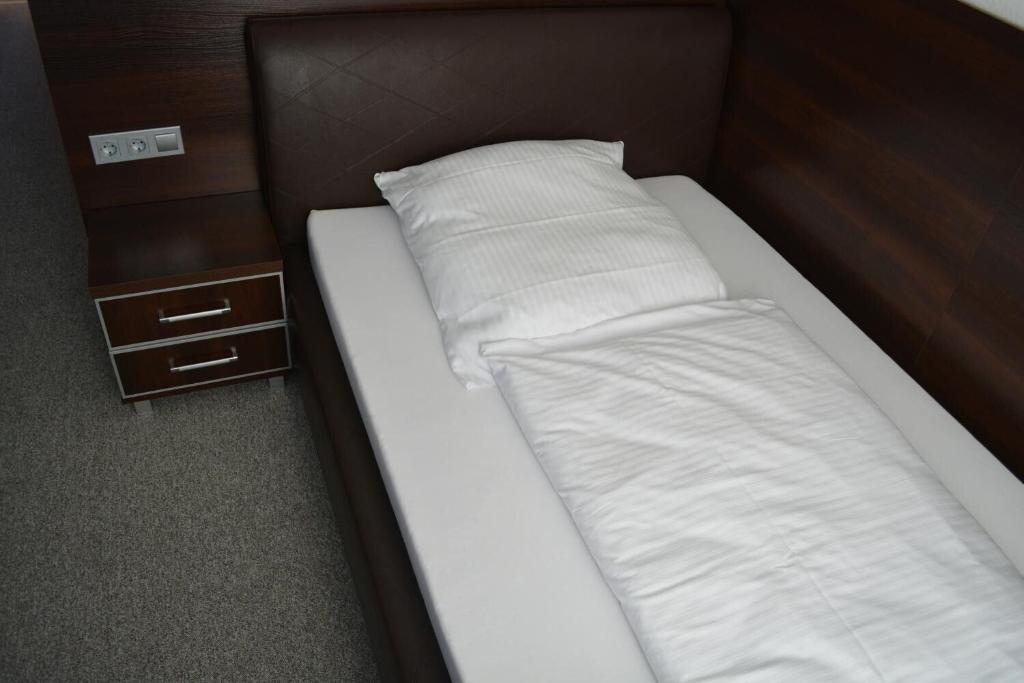 B&D Hotel