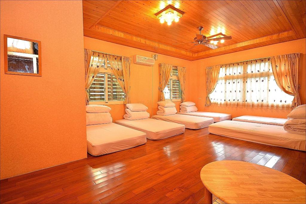 Peach Villa