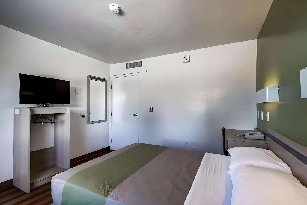 Econo Lodge Midvale