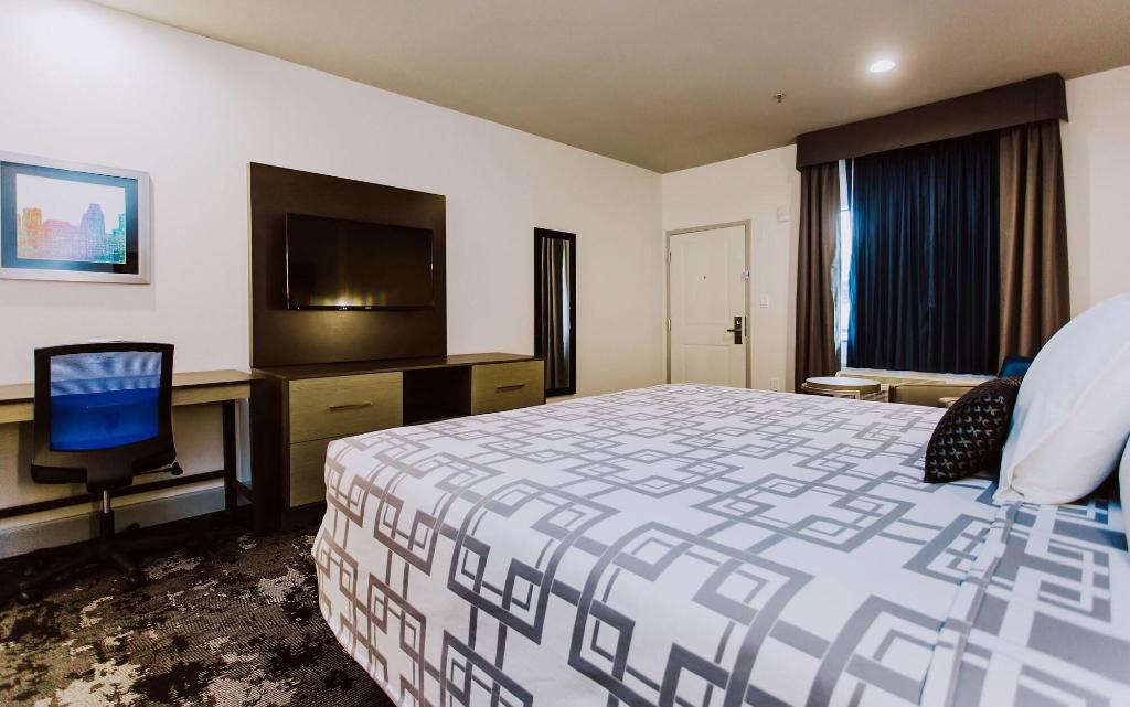 Palace Inn Airtex