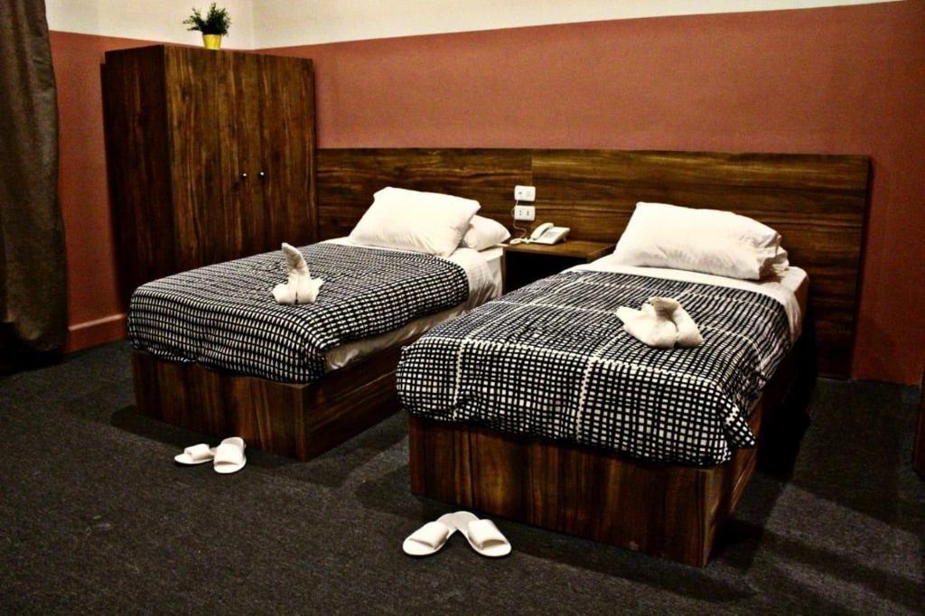 Nitocrisse Hotel