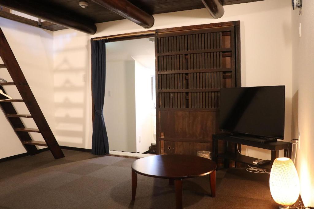Asuka Guest House - Hostel