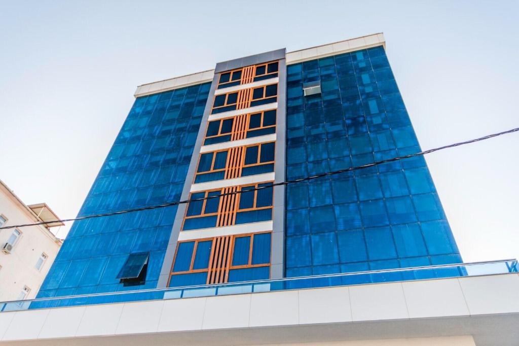 Eagle Palace Suites