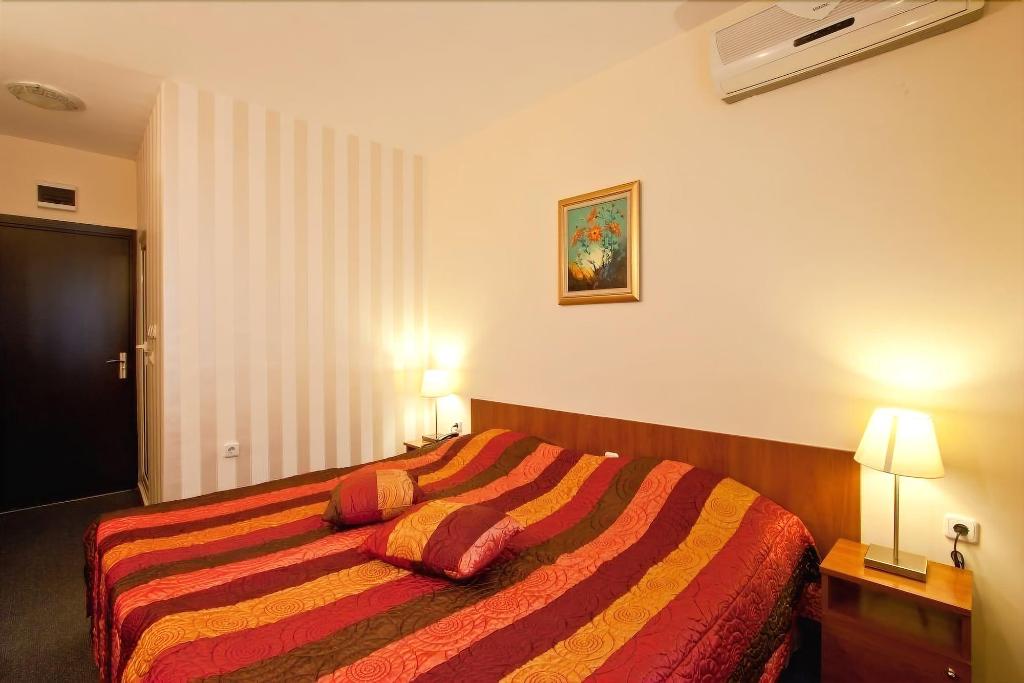 Hotel Cheap
