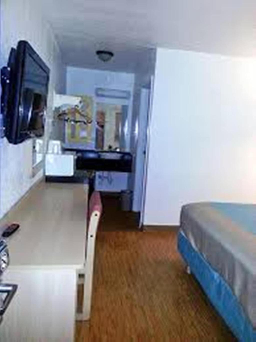Motel 6 Carlsbad, NM