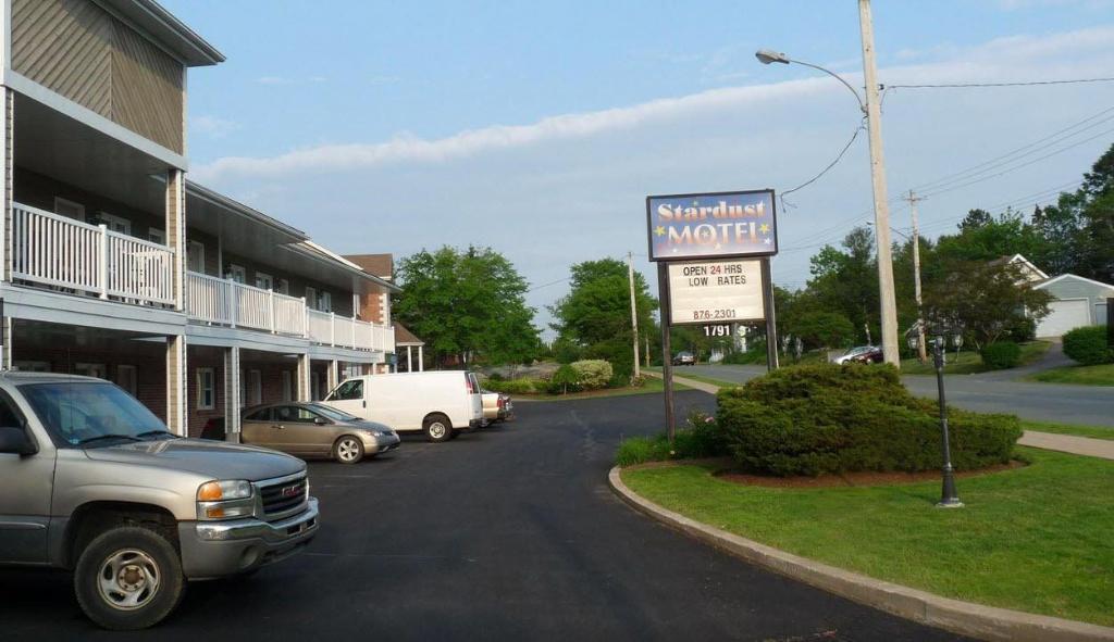 Stardust Motel