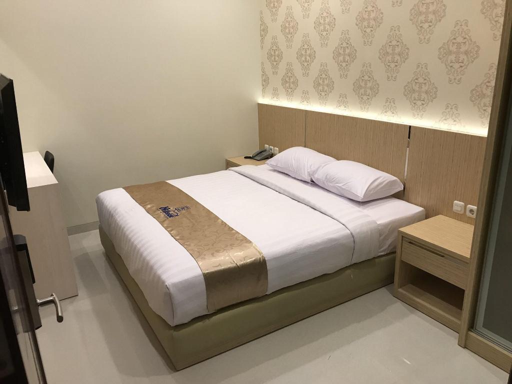 Hillside Suite Guest House