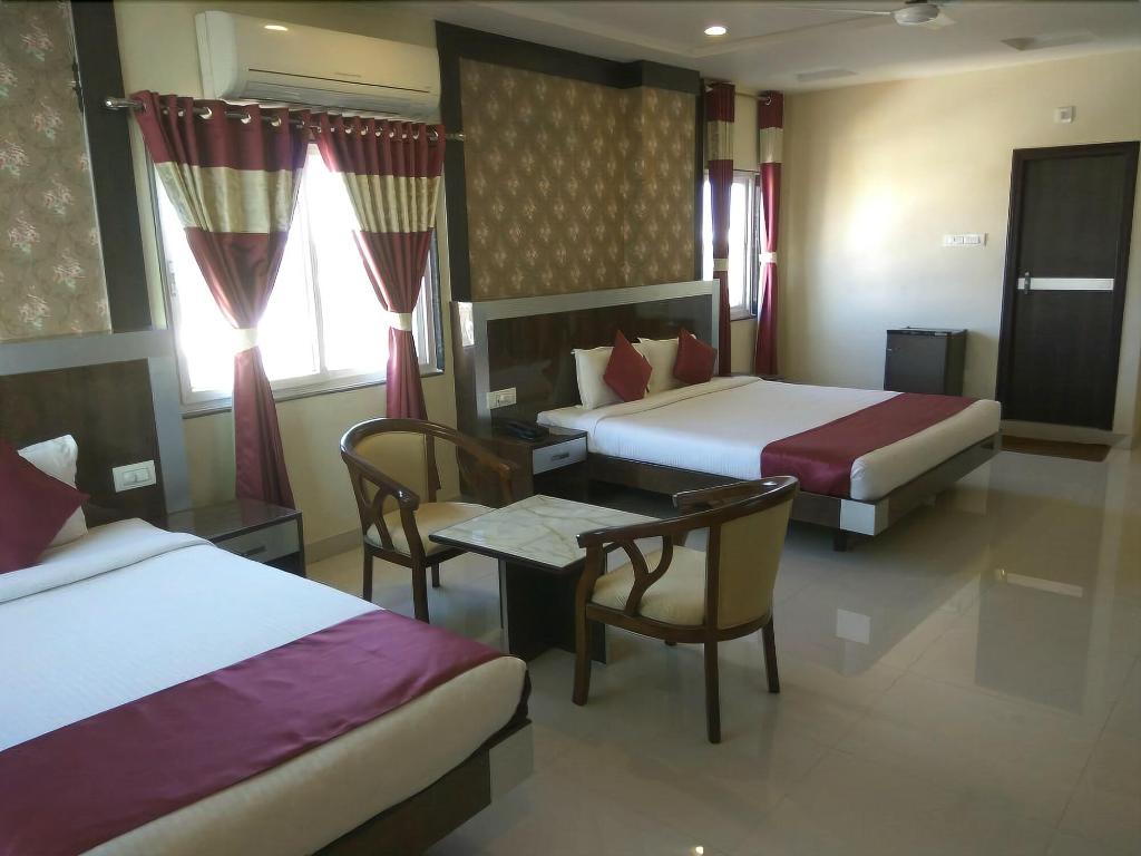 Hotel Olympia Inn