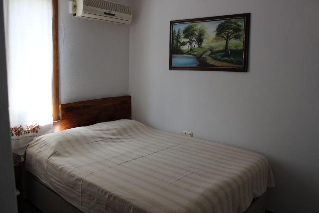 Tuncay Pension