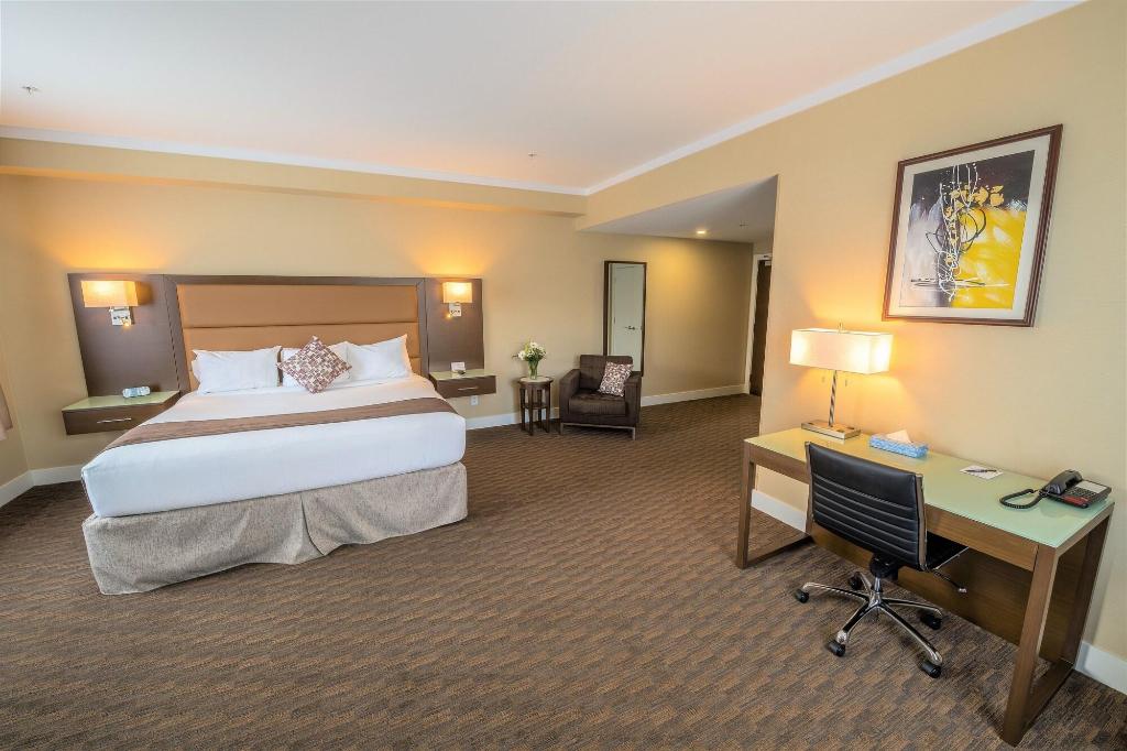 Mstar Hotel