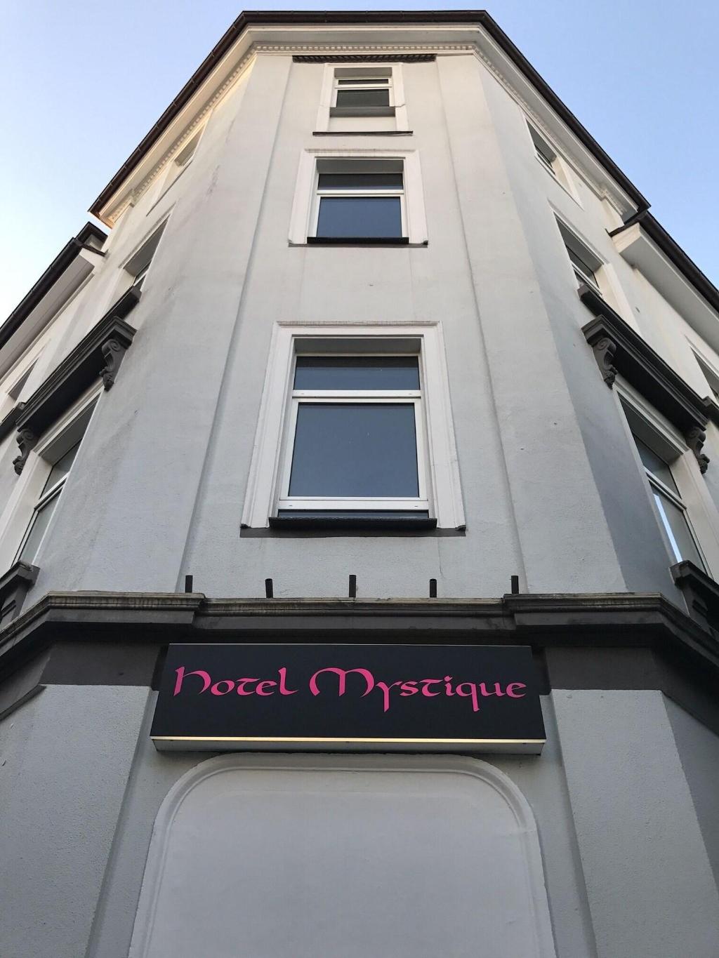 Smarthotel Mystique Self Check-In