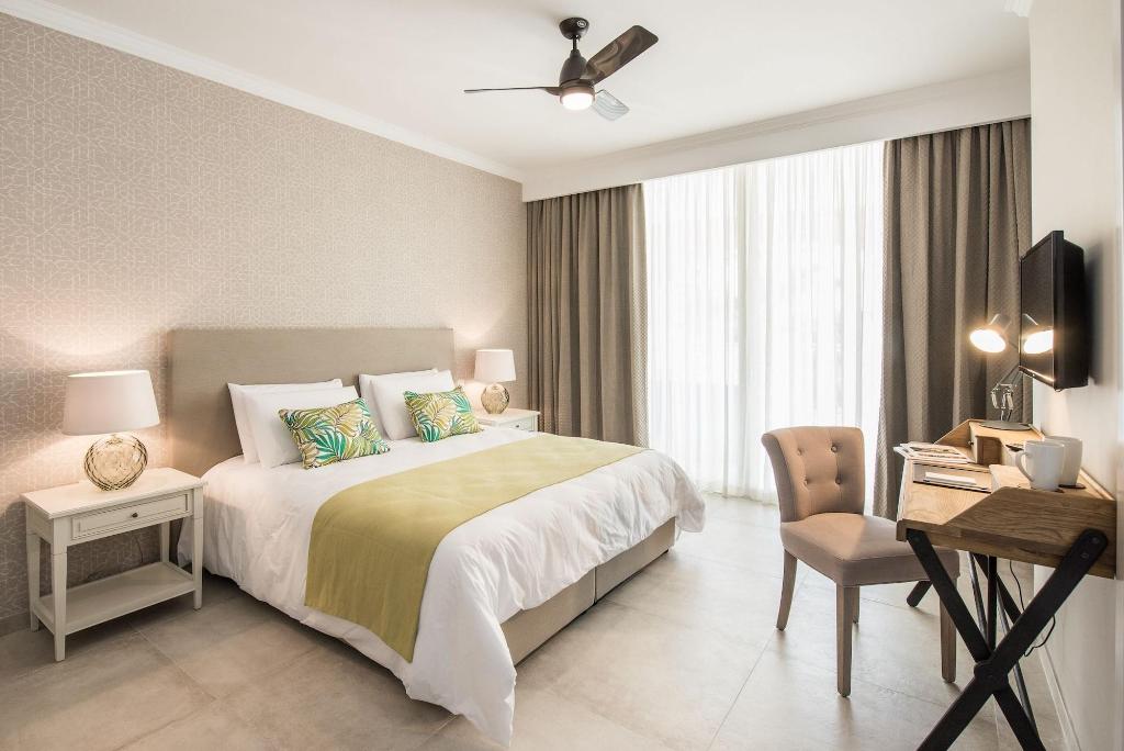 Cesca Boutique Hotel — property photo 1