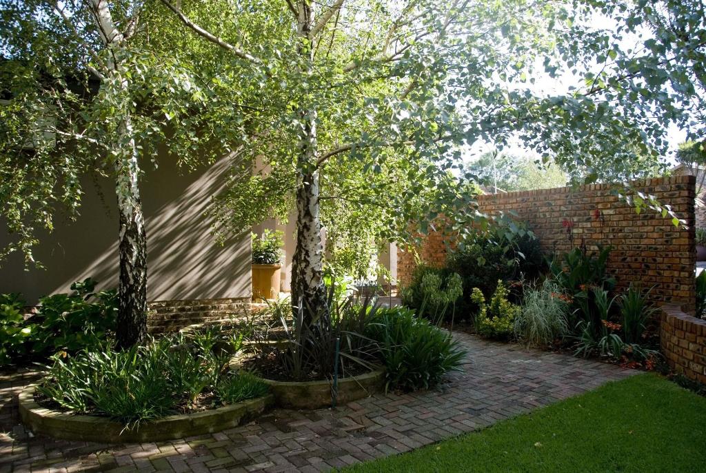 The Crown Guesthouse