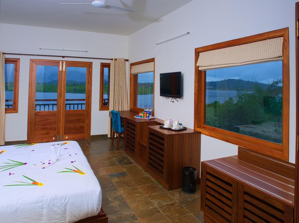 Vistara Resort