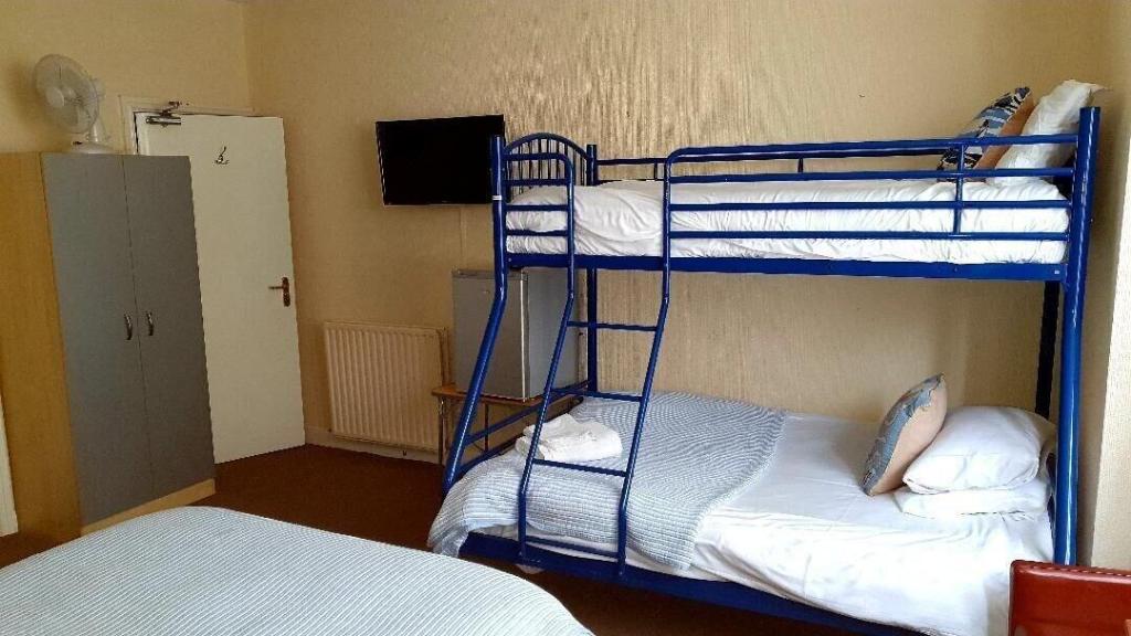 Rivelyn Hotel