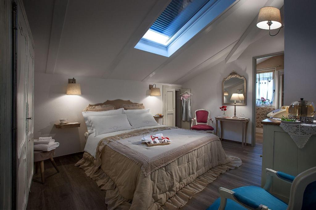Roncaglia Suite