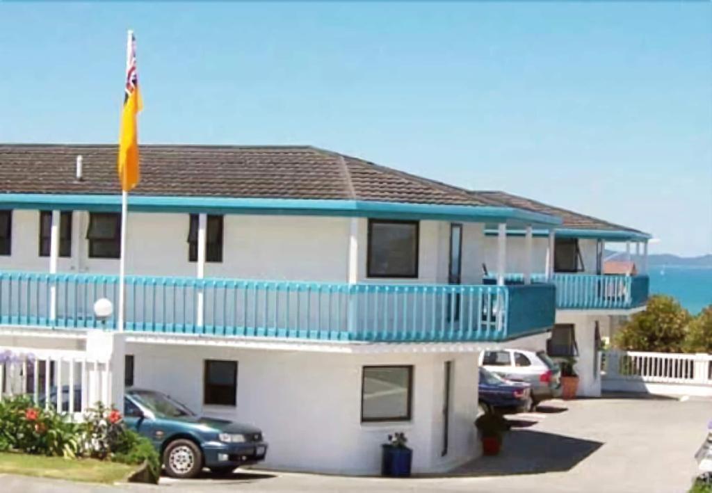 hotel-thumb