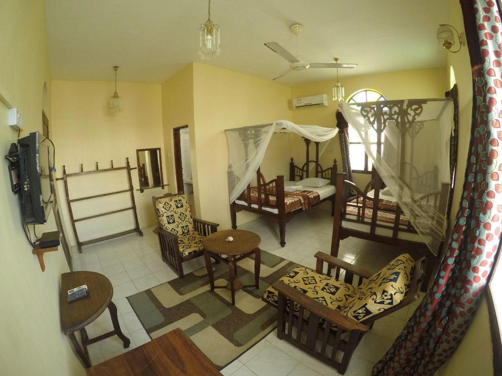 Garden Lodge