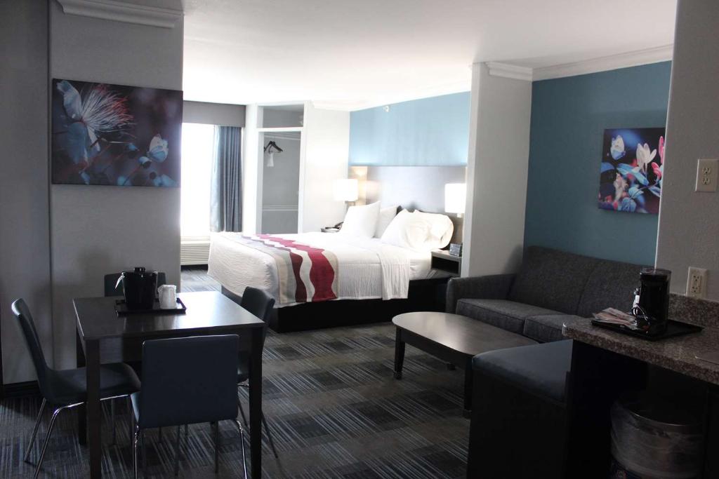 Best Western Medical Center North Inn & Suites Nea