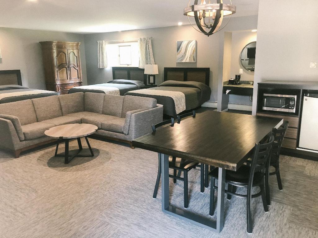 Inn At The Alpine By Budget Host