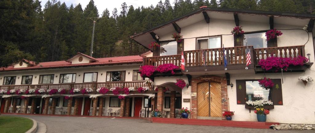 Gables Motel