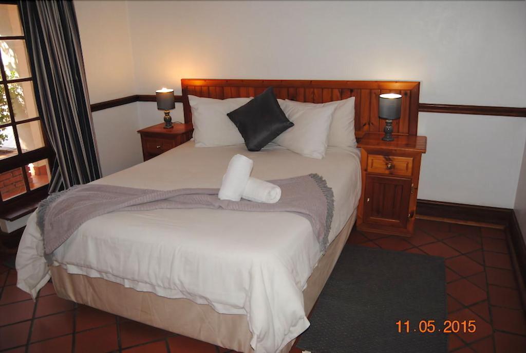 Oakwood Lodge