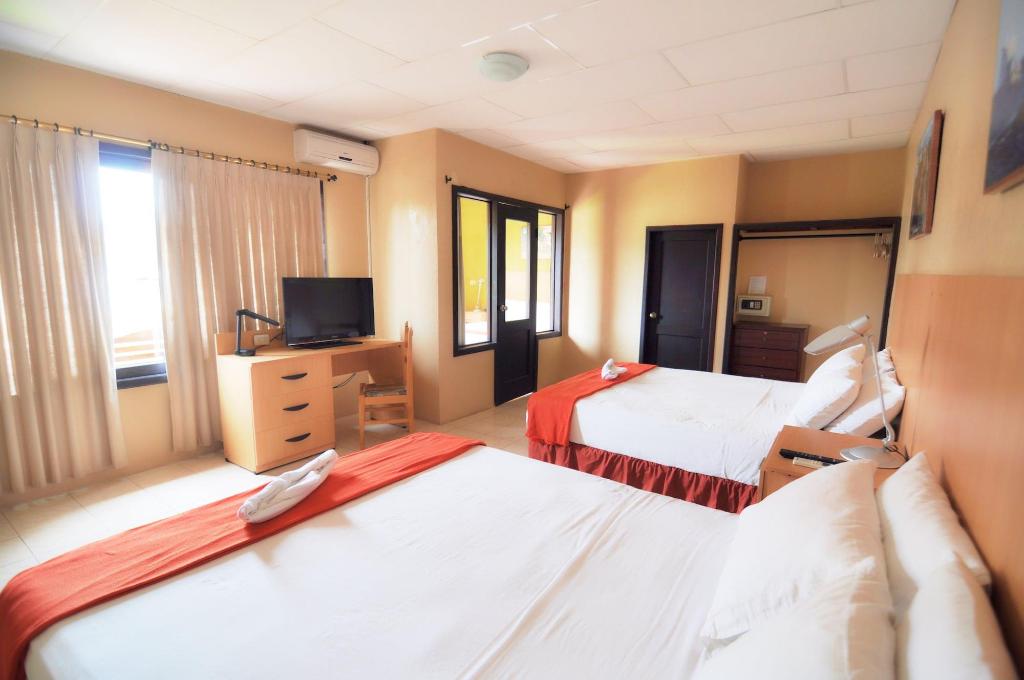Hostal North Seymour