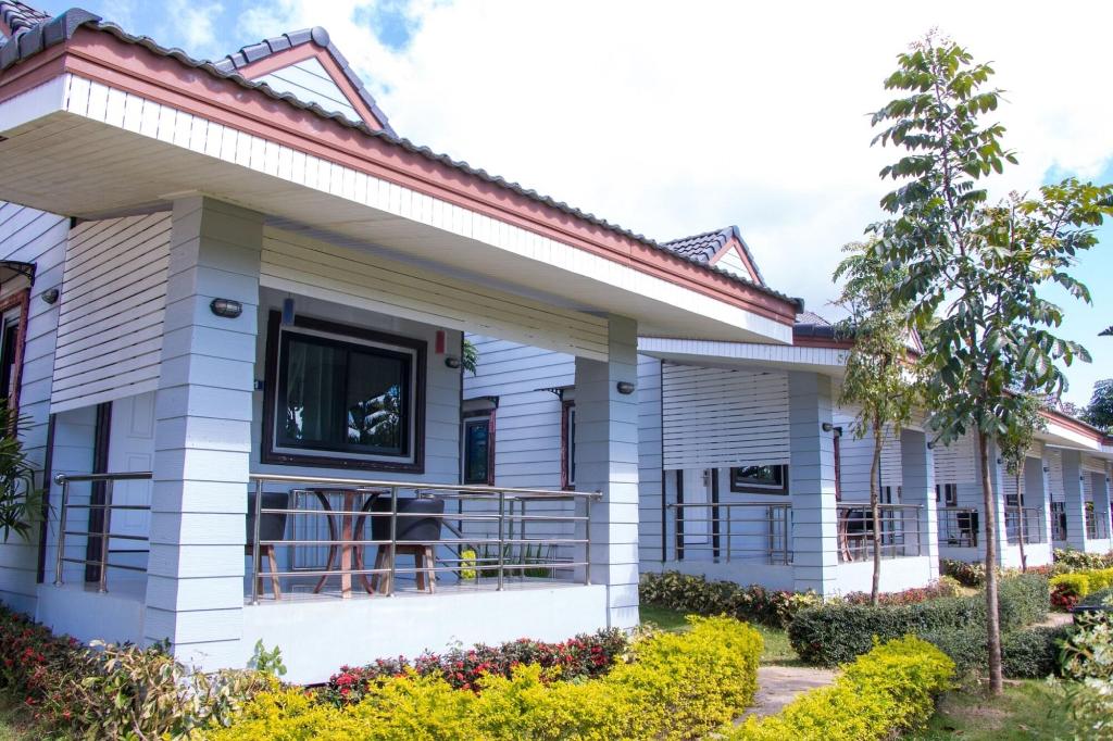 Mossview Resort