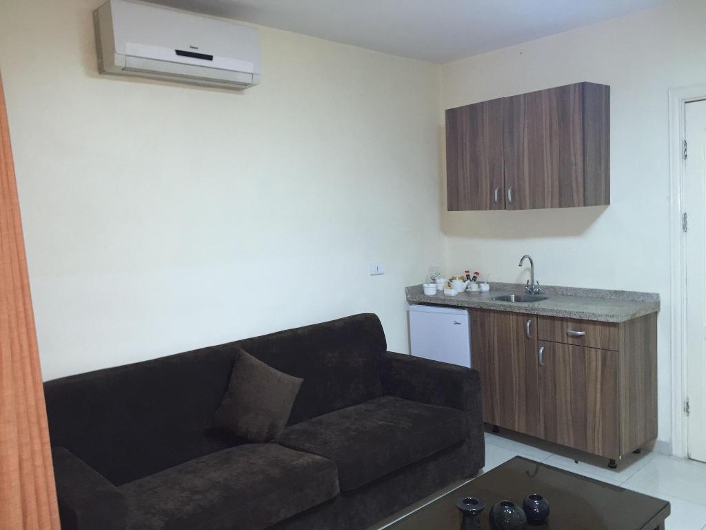 Zaina Plaza Hotel