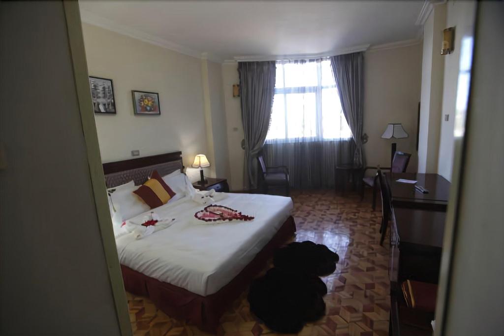 Tirar International Hotel