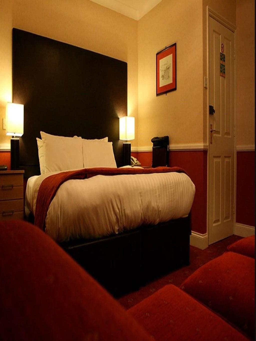 Dunkerleys Hotel