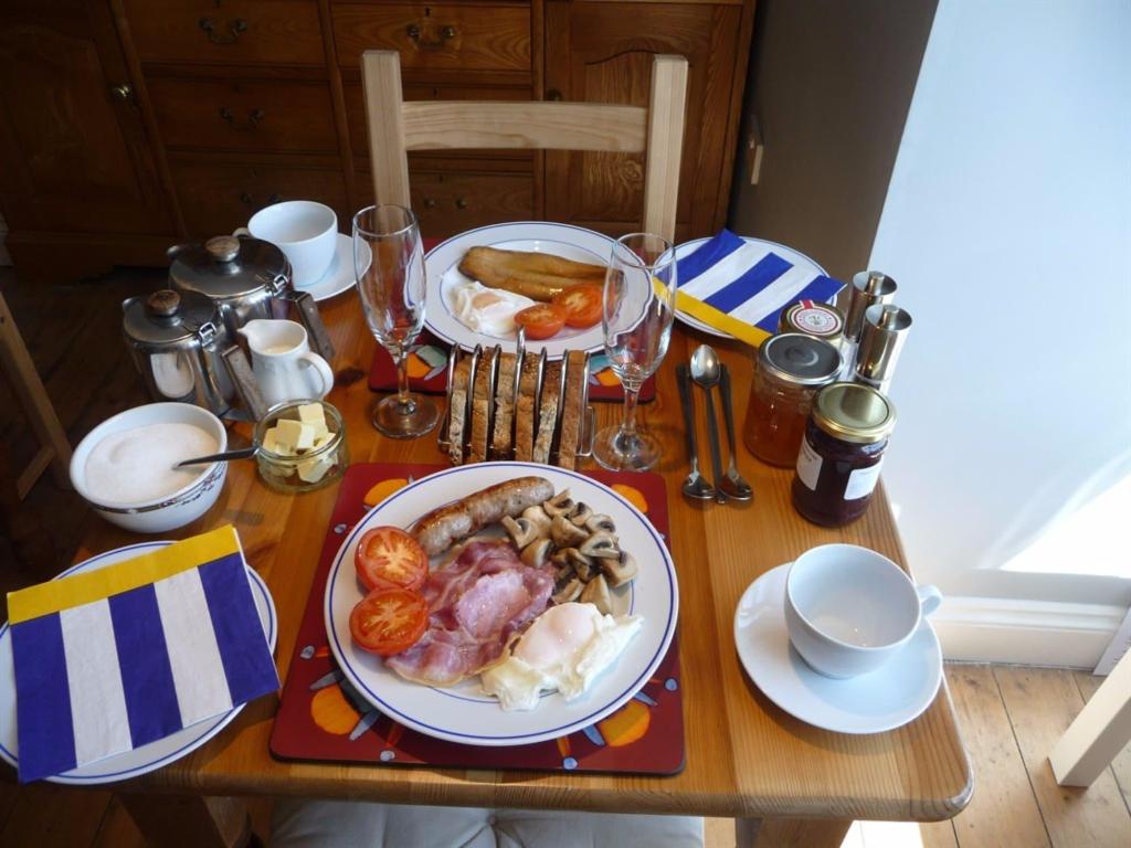 Farne Island Bed And Breakfast - Restaurant