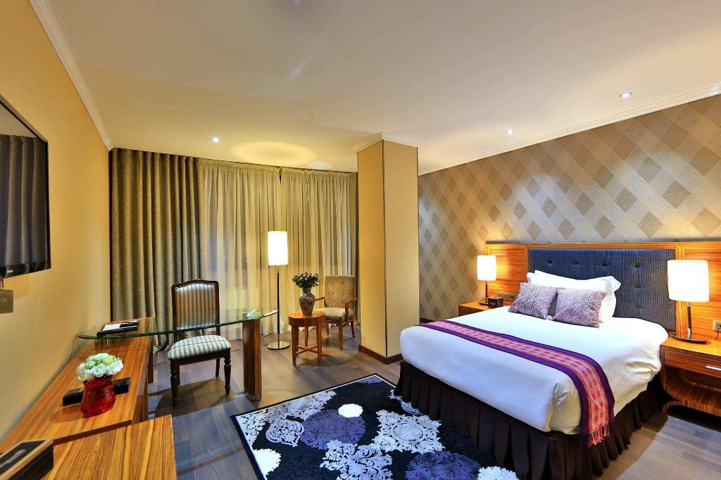 Damas International Hotel