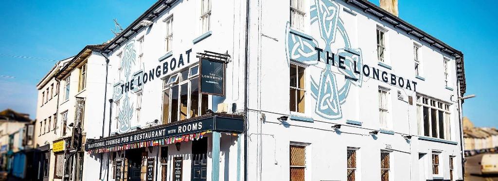 The Longboat Inn