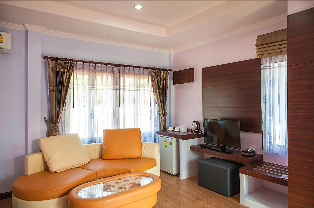 Chonnapha Resort