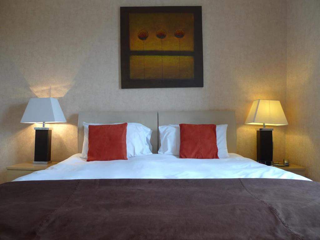 The Ashburnham Hotel