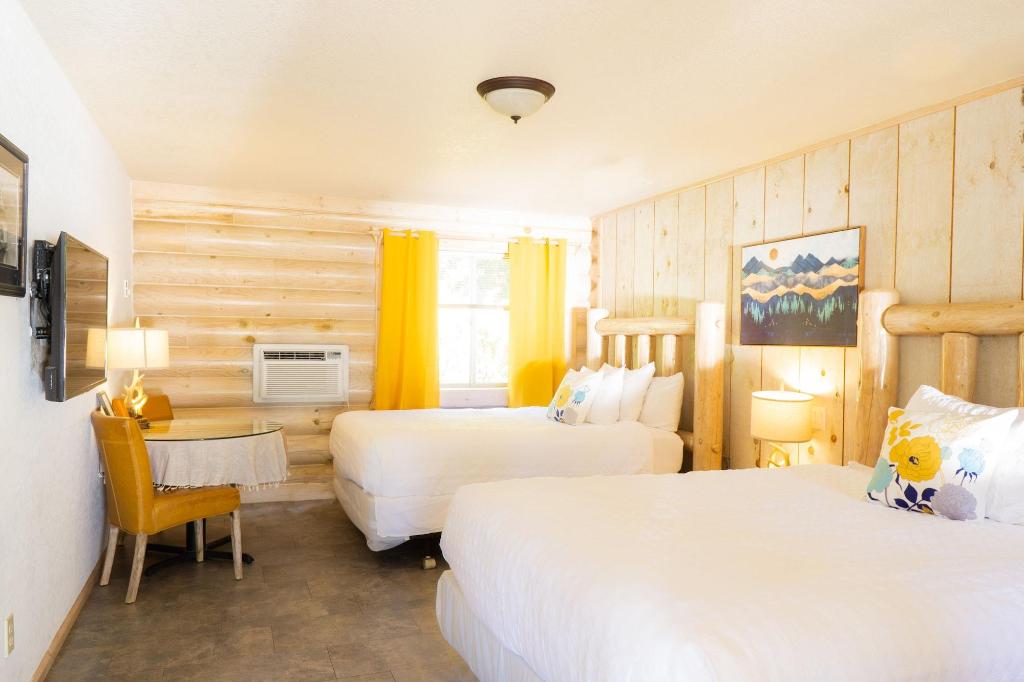 Bonners Ferry Log Inn