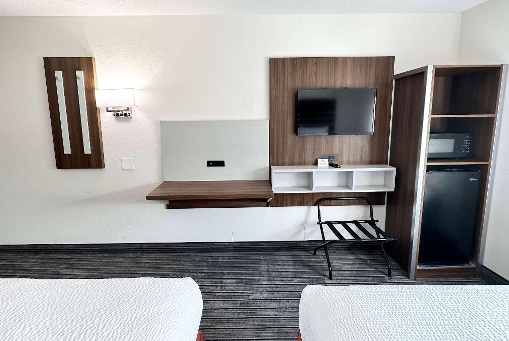 Ramada by Wyndham Lithia Springs Atlanta