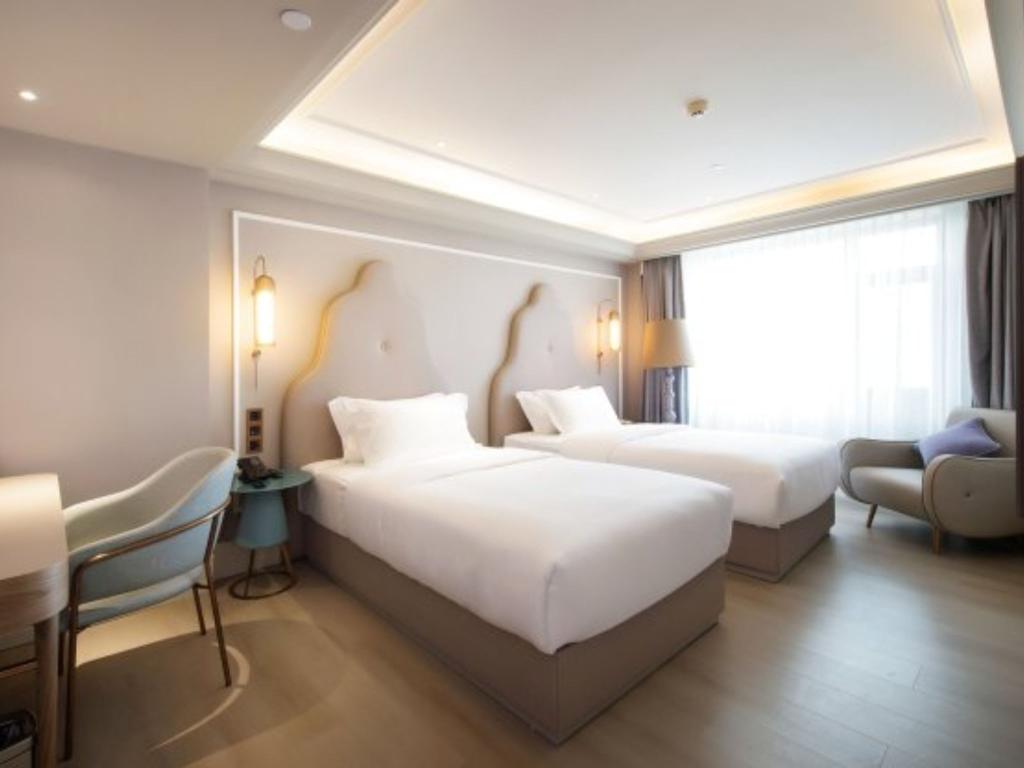 Mercure Harbin Hexing Road