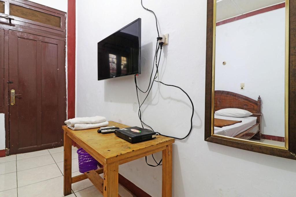 Borneo Hostel by ZUZU