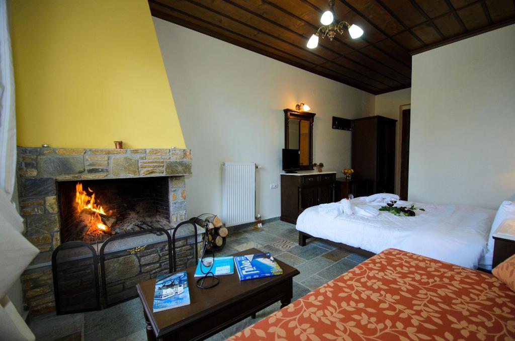 Atrapos Hotel