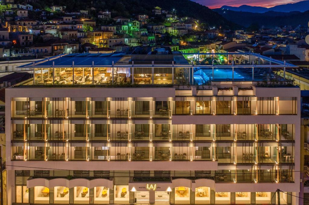 Las Hotel & Spa