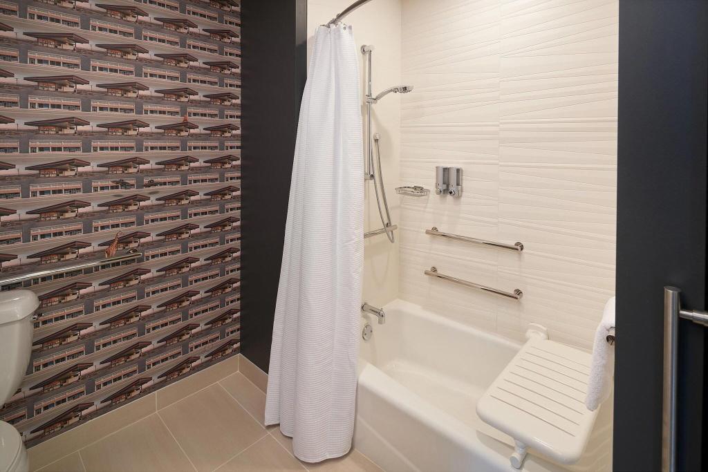 hotel-thumb