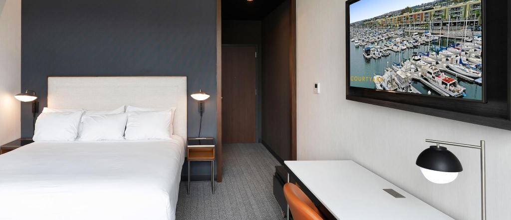 Courtyard By Marriott Marina Del Rey