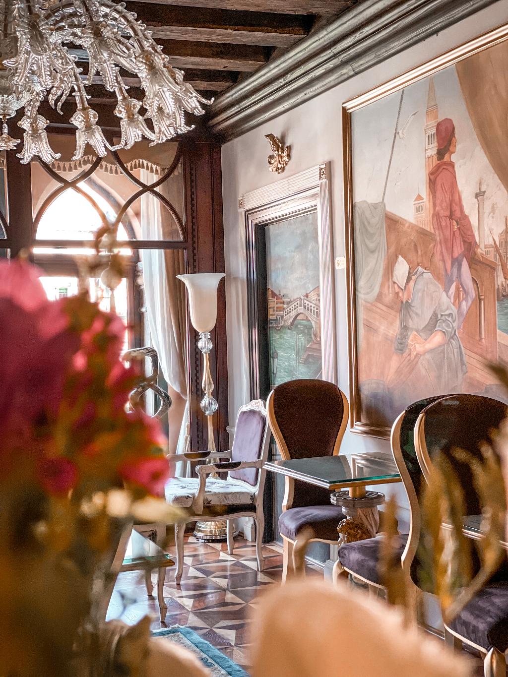 Галерея изображений Ego Boutique Hotel The Silk Road