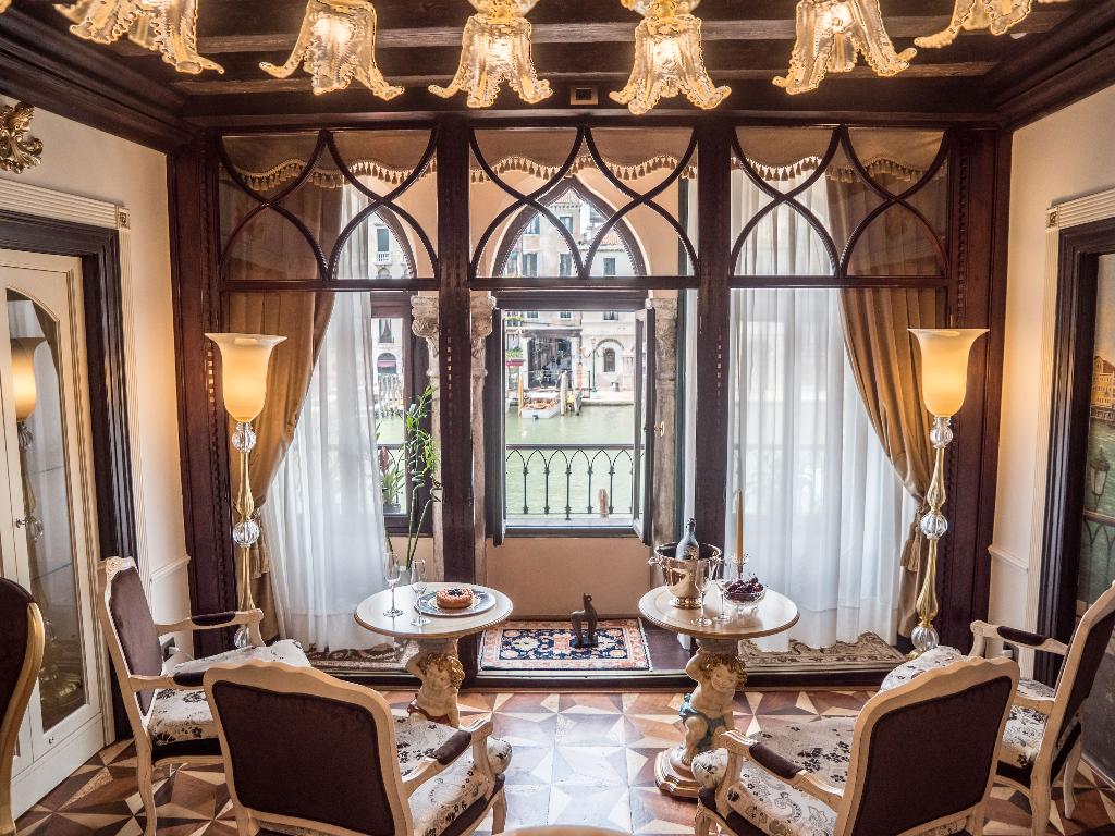 Галерея изображений Ego Boutique Hotel The Silk Road